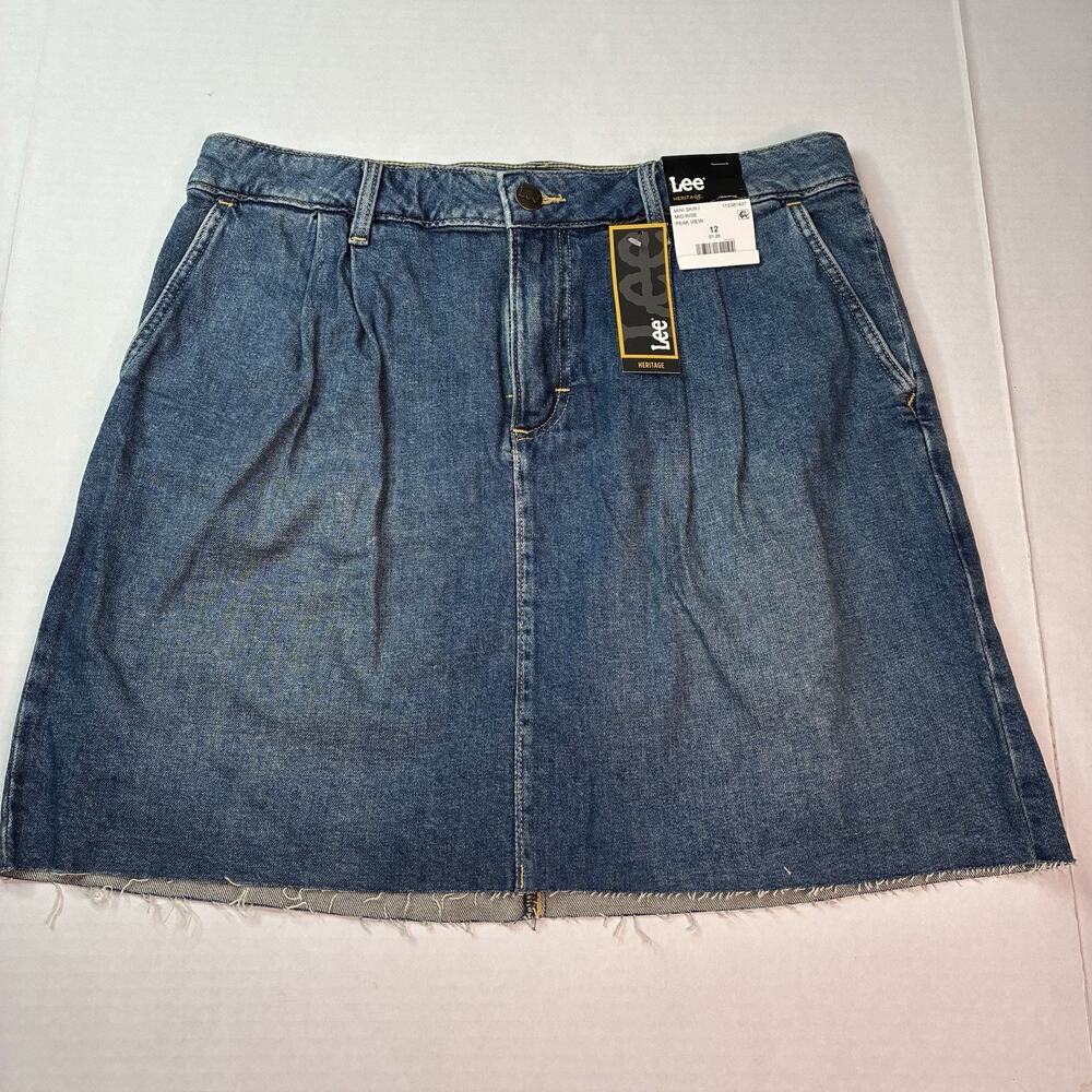 NWT Lee Heritage Pleated Denim Mini Skirt Mid Rise Raw Hem Women’s Size 12 Blue